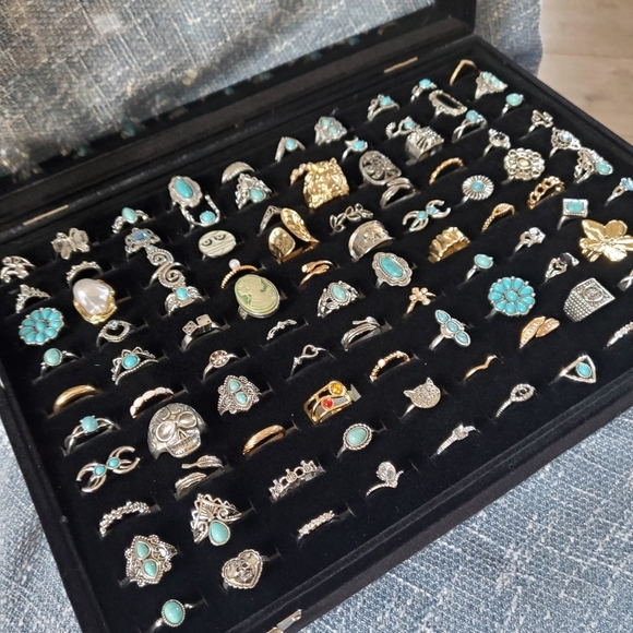 Heart4kids Jewelry - 100 pcs Boho Style Ring Set With Case